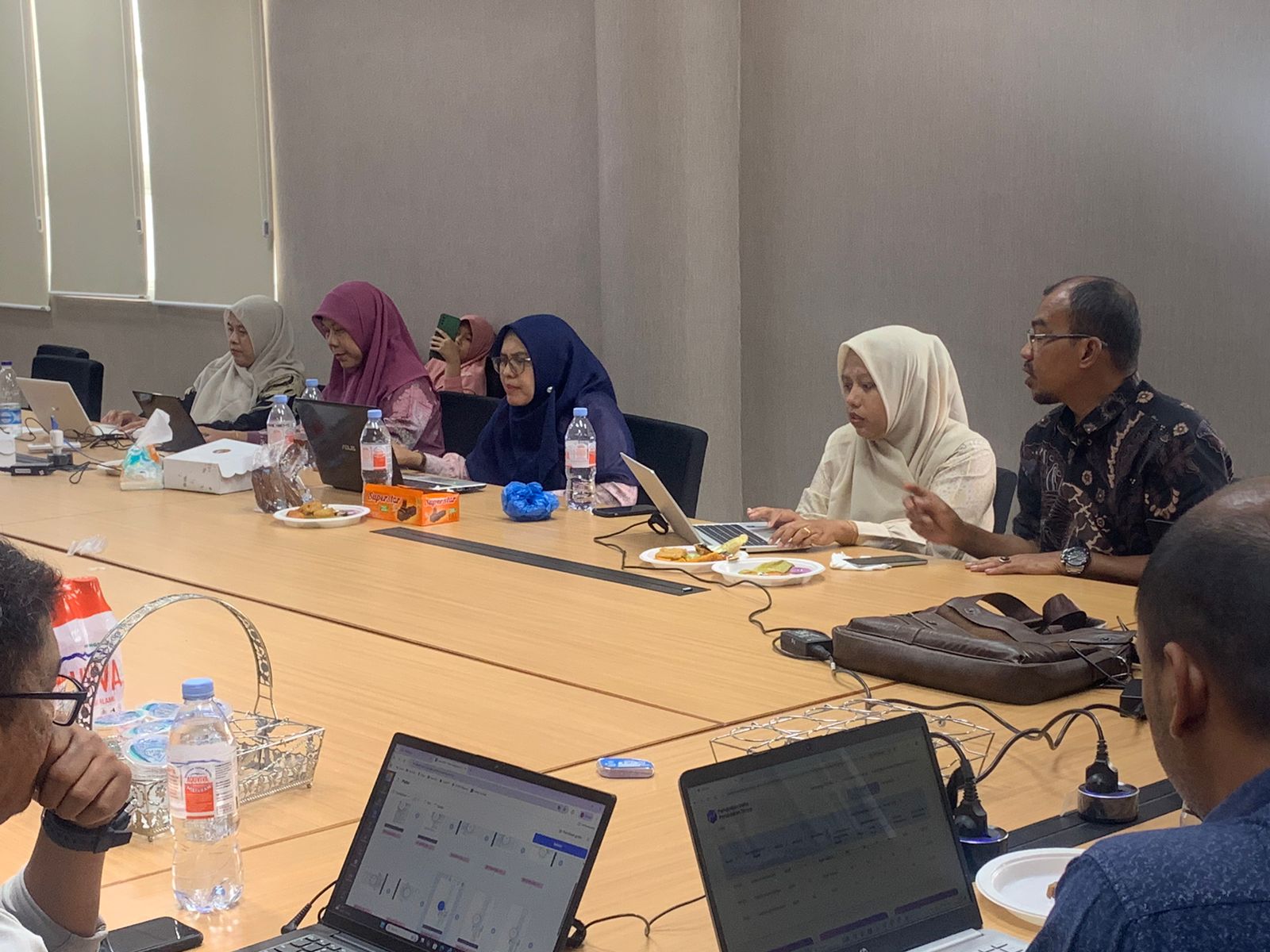 whatsapp-image-2025-12-18-at-11.13.28