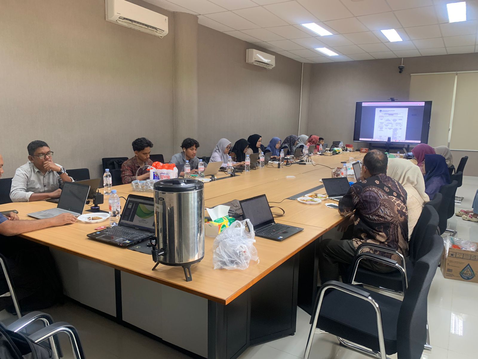 whatsapp-image-2025-12-18-at-11.13.29-4